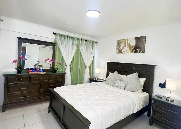 Bed & Breakfast Serenity By The Sea