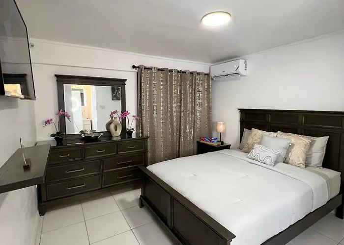 Serenity By The Sea Bed & Breakfast